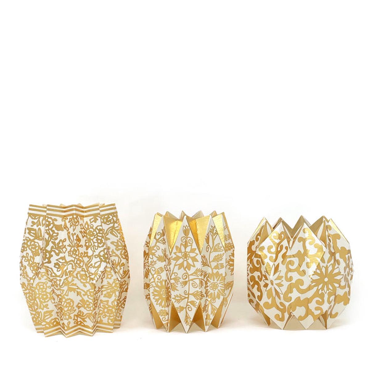GOLD CHINOISERIE PAPER VASE