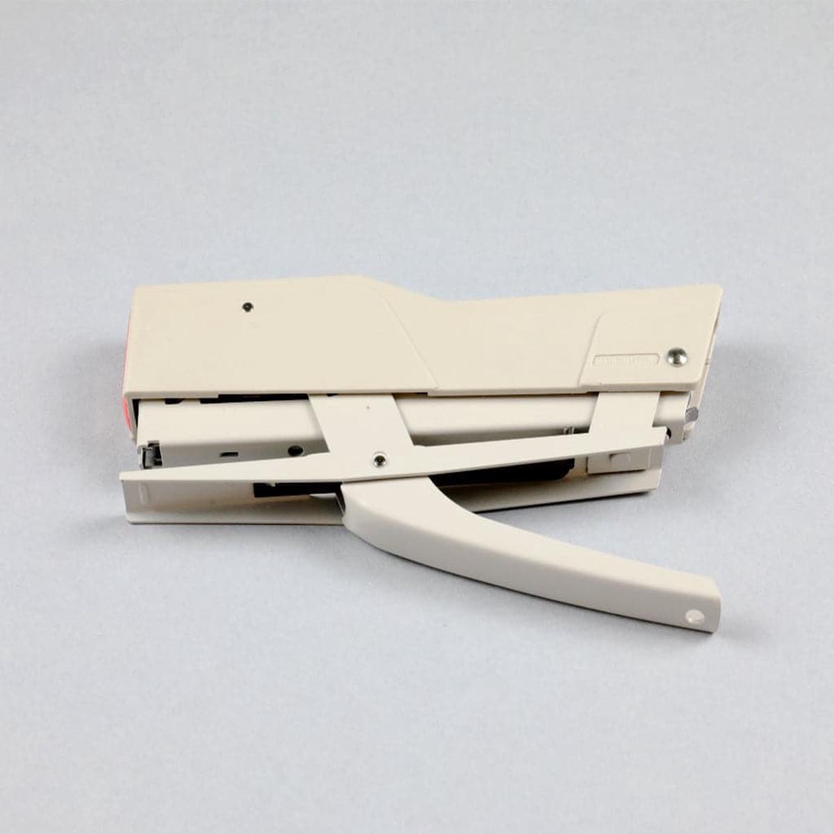 Zenith 590 Stapler | Beige
